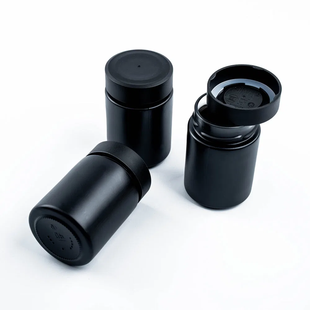 FM-192-BBB-SM – SILWY MAGNET Food Storage Container, Use To Store Spices Round 2.4 Inch Diameter x 3.7 Inch Height 6....